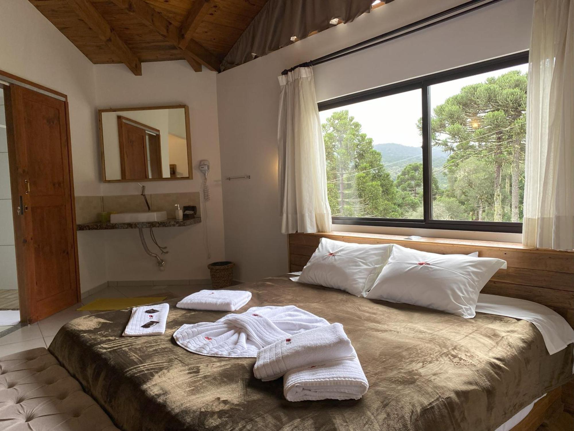 Hibisco Home Hotel Урубиси Номер фото